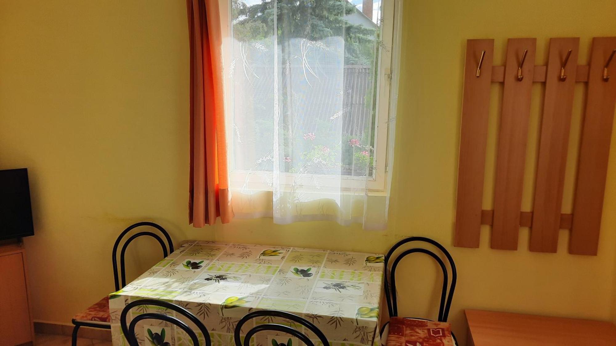 Apartmanhaz Balatonfenyves Appartement Buitenkant foto